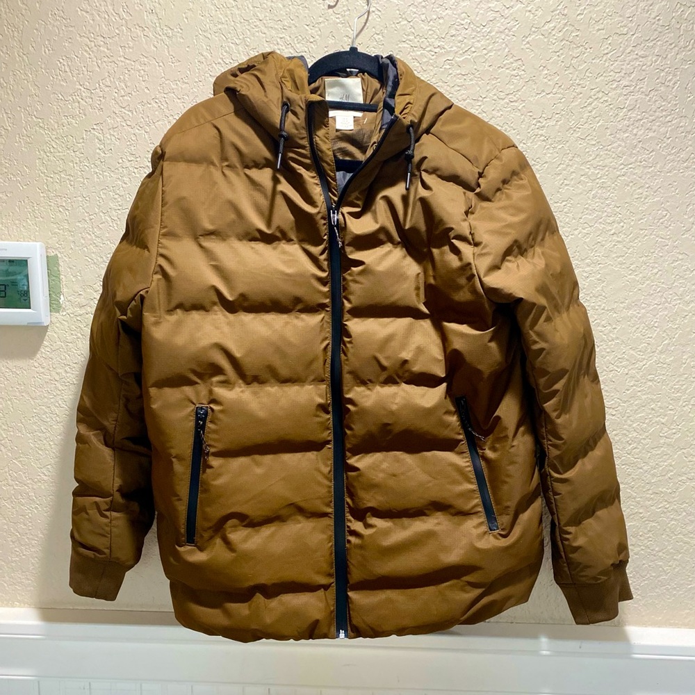 H&M mens medium hooded NWOT never worn